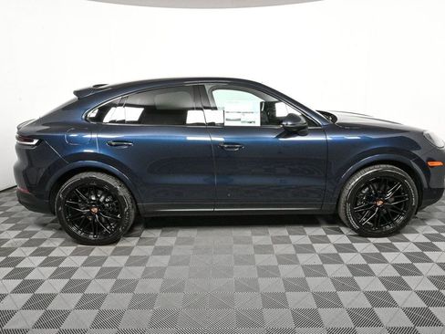 Used 2026 Porsche Cayenne Coupe AWD/4WD image 29