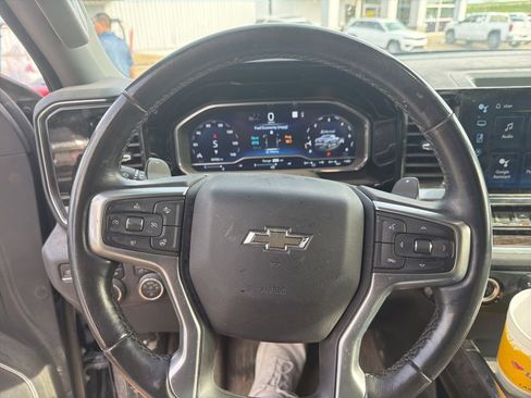 Used 2022 Chevrolet Silverado 1500 RST image 11