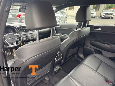 Used 2020 Kia Sportage S FWD image 11
