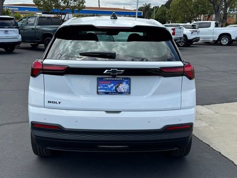 New 2027 Chevrolet Bolt LT FWD image 5