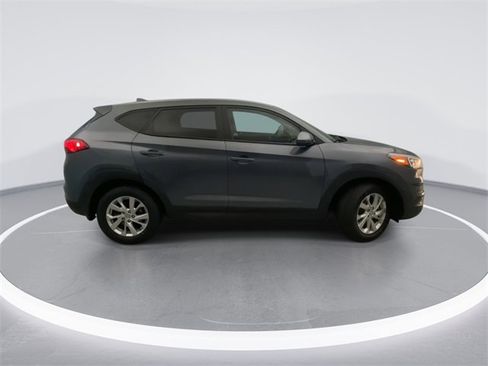 Used 2021 Hyundai Tucson SE image 5