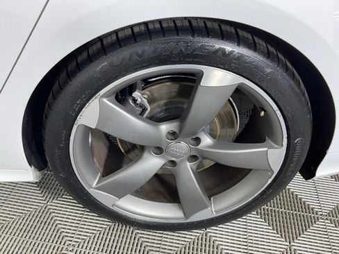 Used 2018 Audi A8 L 3.0T w/ Executive Package image 9