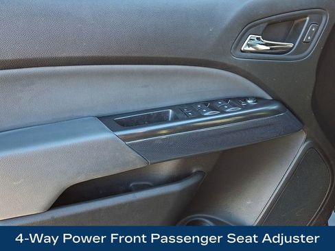 Used 2019 Chevrolet Colorado Z71 image 16