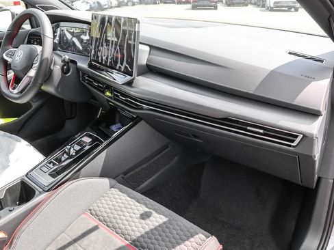 New 2026 Volkswagen GTI SE FWD image 43