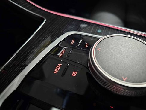 New 2026 BMW X5 xDrive40i w/ M Sport Package image 26