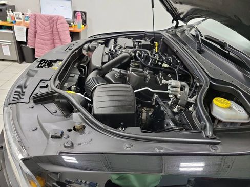 Used 2023 Dodge Durango GT image 56