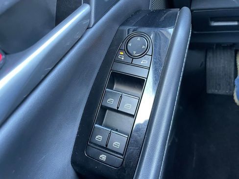 Used 2024 MAZDA CX-30 AWD 2.5 S w/ Select Sport Pkg image 21