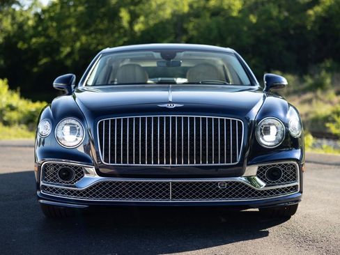 Used 2021 Bentley Flying Spur W12 AWD/4WD image 15
