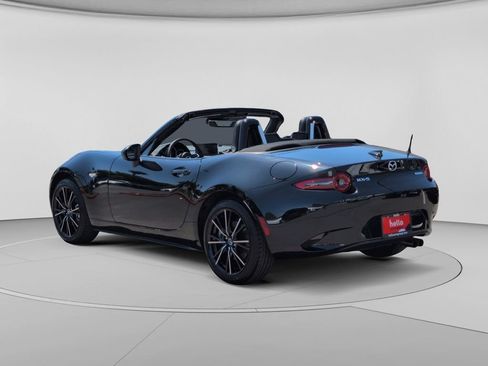 New 2026 MAZDA MX-5 Miata Grand Touring RWD image 18