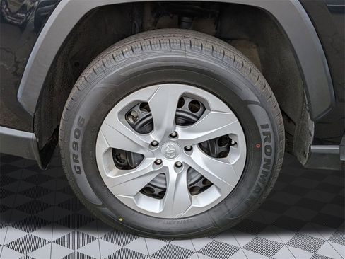 Used 2024 Toyota RAV4 LE image 34