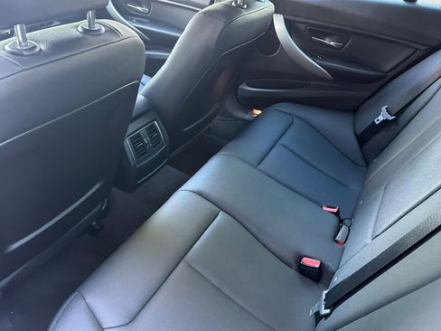 Used 2016 BMW 320i Sedan image 15