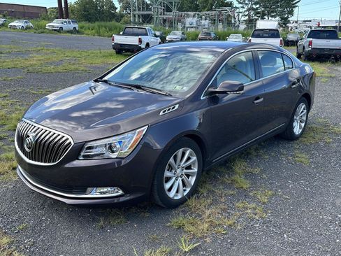 Used 2015 Buick LaCrosse Leather w/ Experience Buick Package FWD image 3