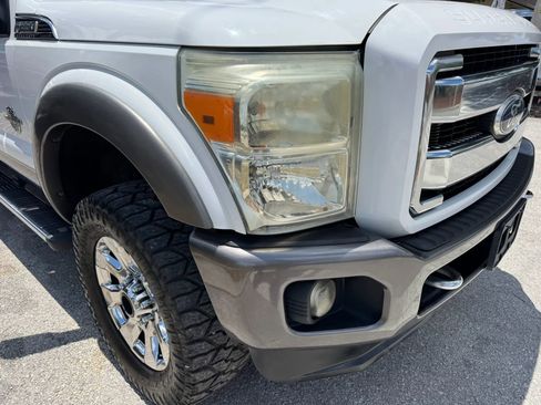 Used 2011 Ford F250 Lariat w/ Lariat Ultimate Pkg AWD/4WD image 35