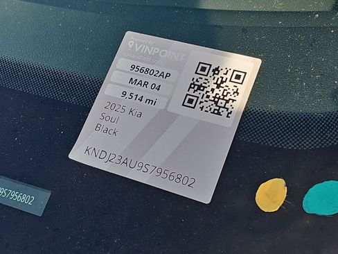 Used 2025 Kia Soul LX image 24