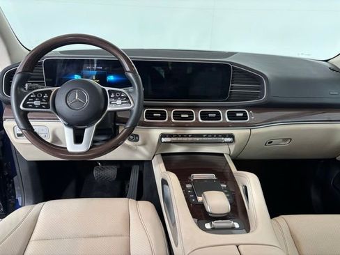 Used 2022 Mercedes-Benz GLS 450 4MATIC image 13