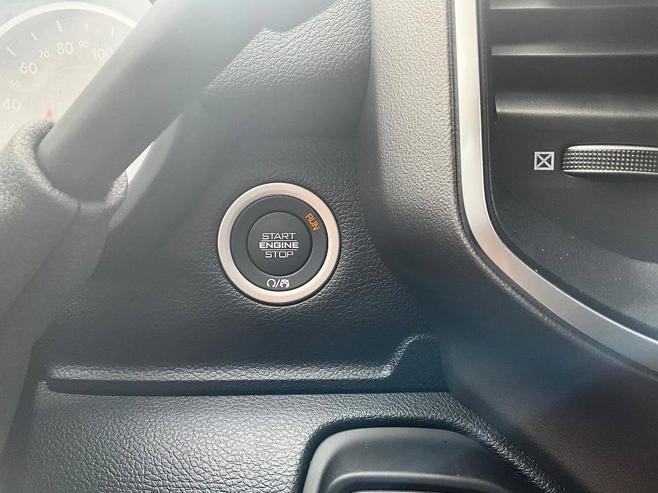 New 2027 RAM 3500 Big Horn AWD/4WD image 21