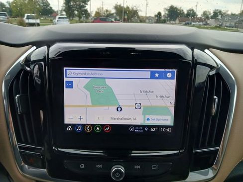 Certified 2022 Chevrolet Traverse Premier image 28