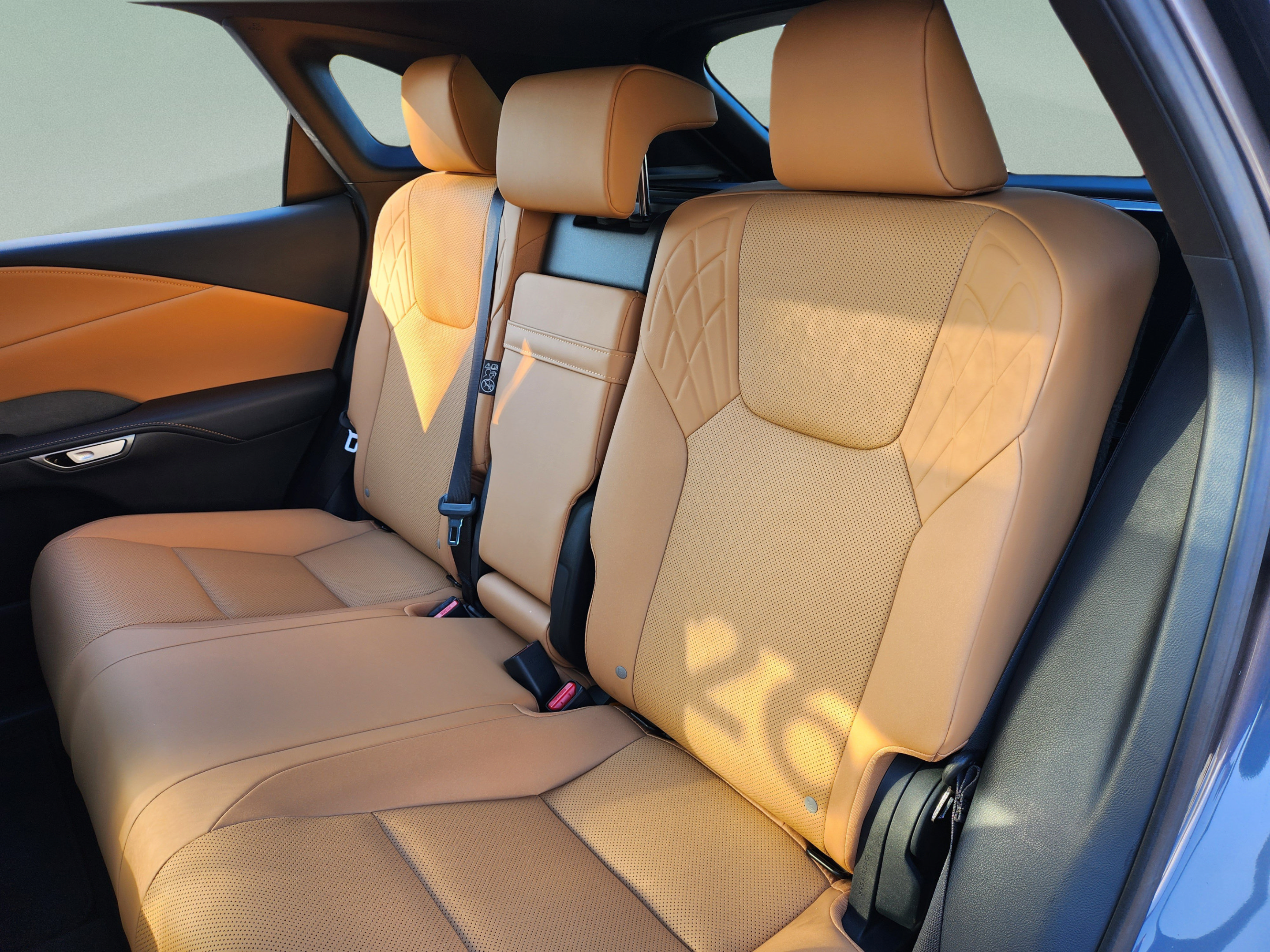Certified 2026 Lexus RX 350 Premium w/ Accessory Package (Z1) FWD image 22