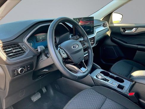 Used 2023 Ford Escape Active w/ Tech Pack #2 AWD/4WD image 15