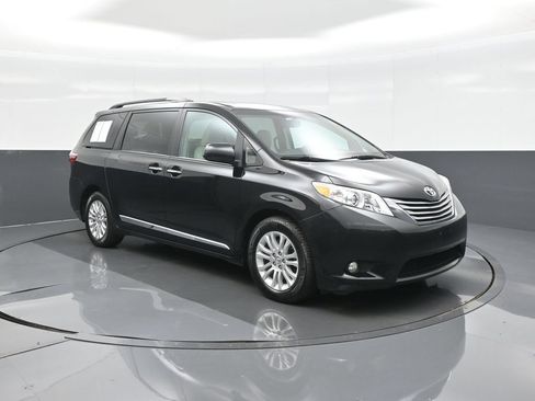 Certified 2017 Toyota Sienna XLE w/ XLE Navigation Package FWD image 1
