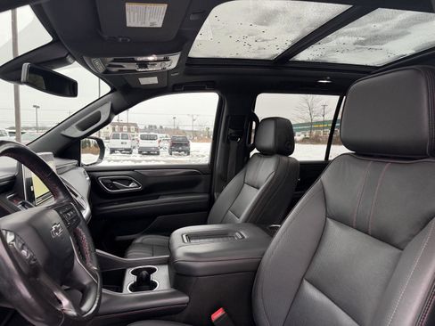 Used 2022 Chevrolet Tahoe RST w/ Sport Performance Package image 21