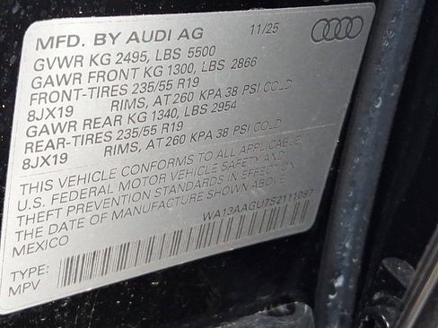 Used 2025 Audi Q5 Prestige AWD/4WD image 28