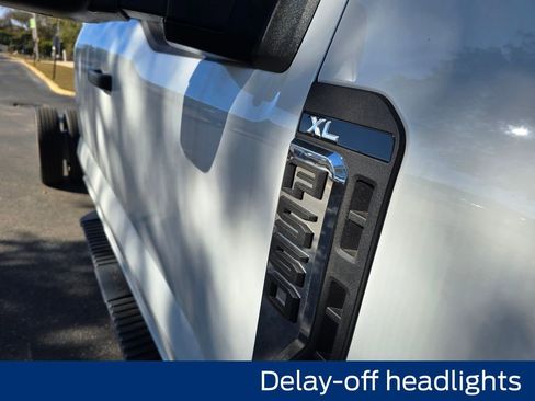 New 2024 Ford F550 4x4 SuperCab Super Duty image 11
