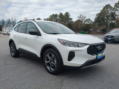 New 2025 Ford Escape ST-Line w/ Equipment Group 301A image 2