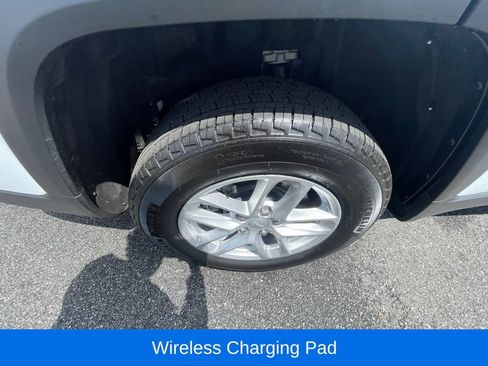 Certified 2025 Jeep Grand Cherokee L Laredo w/ Luxury Tech Group I AWD/4WD image 18