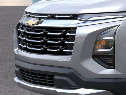 New 2026 Chevrolet Equinox LT image 13