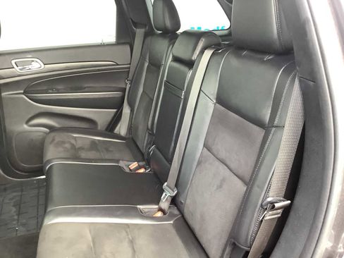 Used 2020 Jeep Grand Cherokee Altitude image 13