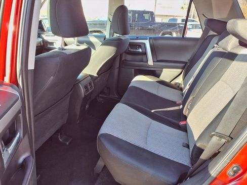 Certified 2021 Toyota 4Runner SR5 image 24