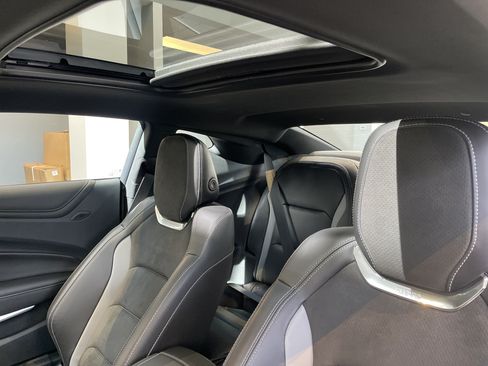 Used 2023 Chevrolet Camaro SS RWD image 22