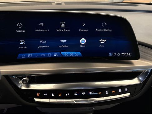 Used 2024 Cadillac Lyriq Luxury image 22