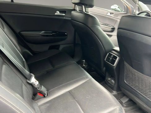 Used 2017 Kia Sportage SX image 31