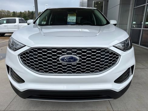 Certified 2024 Ford Edge SEL w/ Convenience Package AWD/4WD image 11