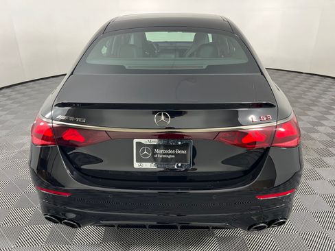 New 2026 Mercedes-Benz E 53 AMG e 4MATIC Sedan image 11