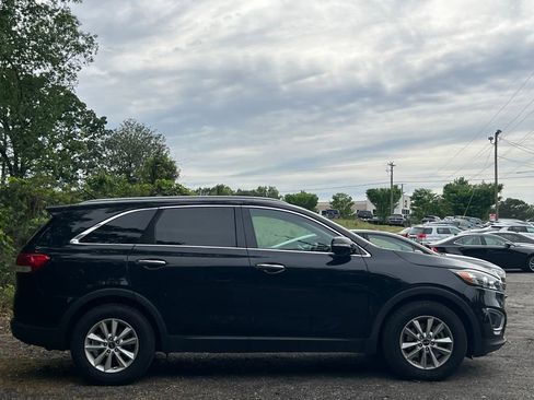 Used 2016 Kia Sorento LX FWD image 6
