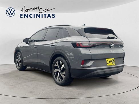 Certified 2023 Volkswagen ID.4 Pro image 3