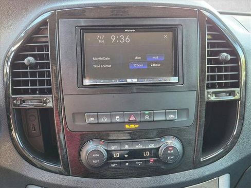 Used 2018 Mercedes-Benz Metris Passenger image 14