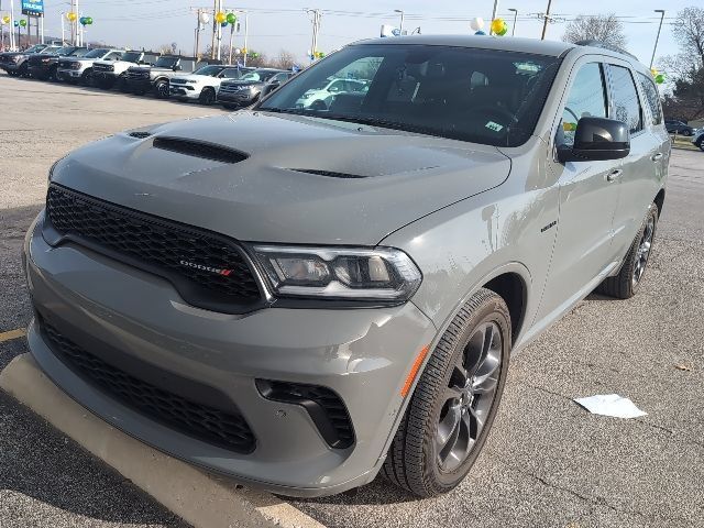 Used 2024 Dodge Durango R/T w/ Blacktop Package AWD/4WD image 2