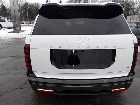 Used 2026 Hyundai Palisade Limited image 6