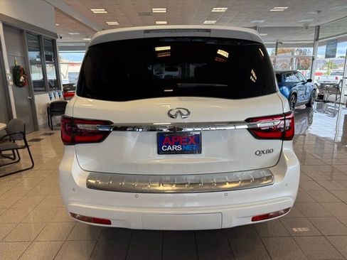Used 2019 INFINITI QX80 Luxe w/ 22" Wheel Package image 4