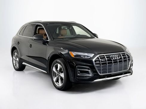 Used 2023 Audi Q5 2.0T Premium w/ Convenience Package AWD/4WD image 7