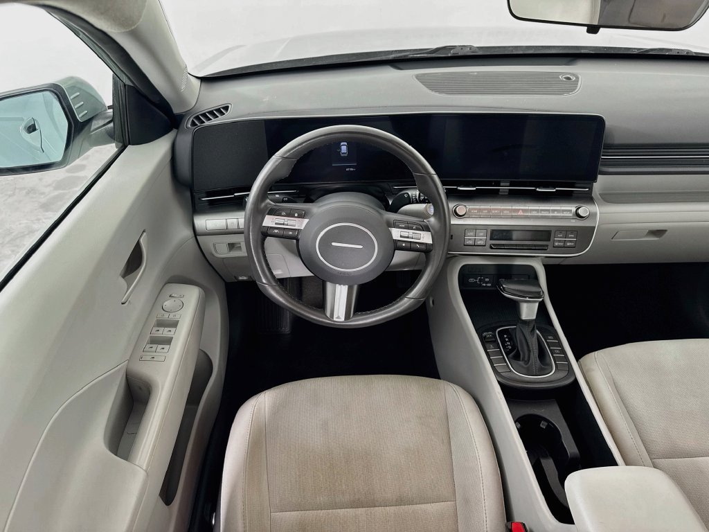 Used 2024 Hyundai Kona SEL AWD/4WD image 21