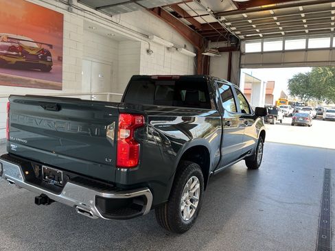 New 2026 Chevrolet Silverado 1500 LT w/ Z71 Off-Road Package image 8