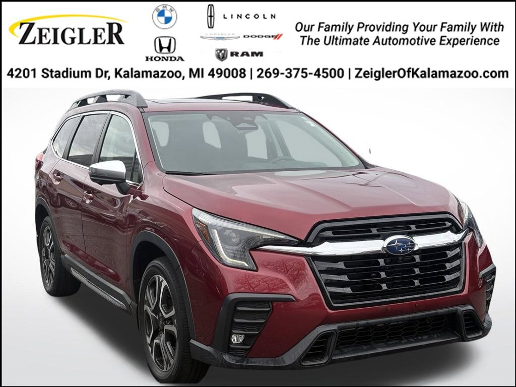 Used 2023 Subaru Ascent Limited w/ Technology Package AWD/4WD image 1