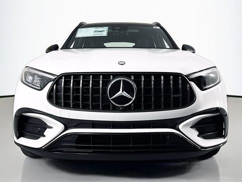 New 2026 Mercedes-Benz GLC 43 AMG 4MATIC image 2