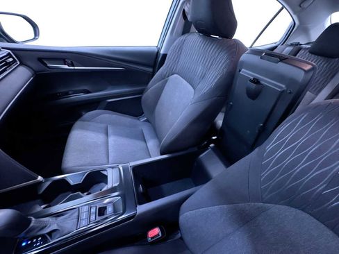 Used 2025 Toyota Camry LE w/ Convenience Package FWD image 28