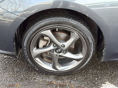 Used 2020 Hyundai Veloster 2.0 image 10